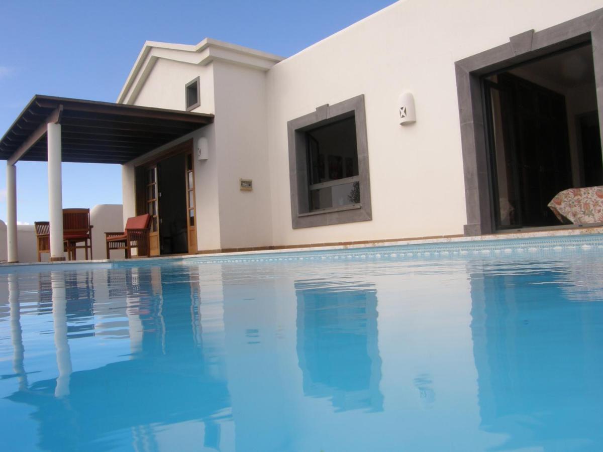 Villa Bol-Can Con Piscina Privada Playa Blanca  Exteriör bild