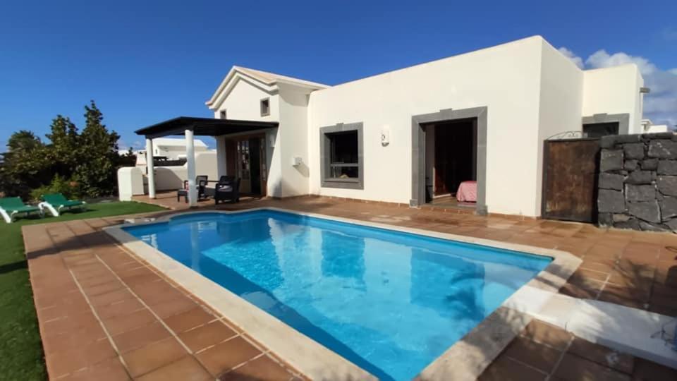Villa Bol-Can Con Piscina Privada Playa Blanca  Exteriör bild
