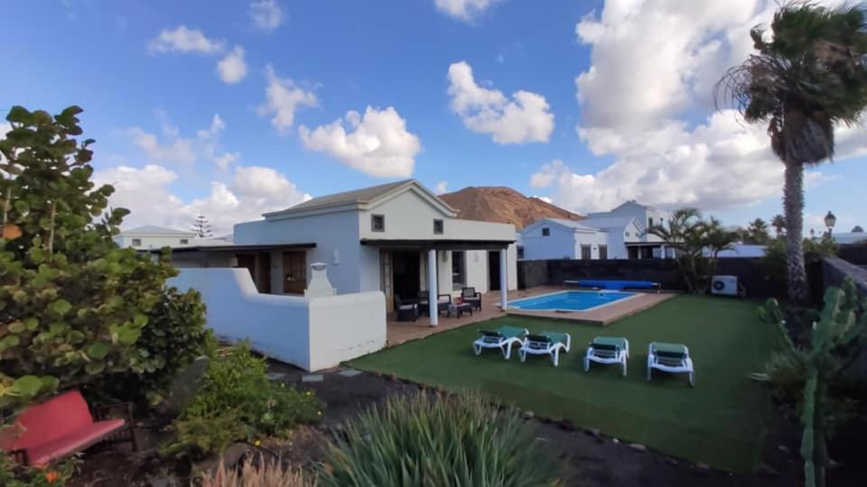 Villa Bol-Can Con Piscina Privada Playa Blanca  Exteriör bild