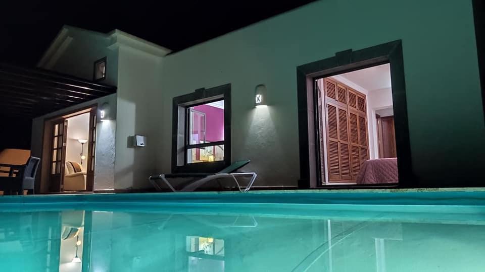 Villa Bol-Can Con Piscina Privada Playa Blanca  Exteriör bild